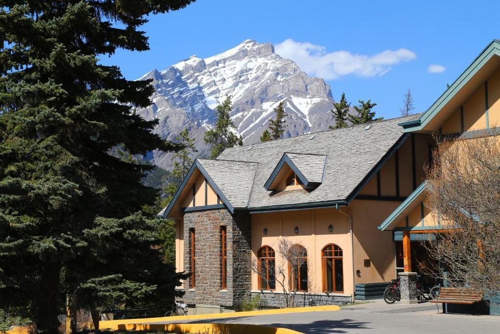 Ywca Banff Hotel Kültér fotó