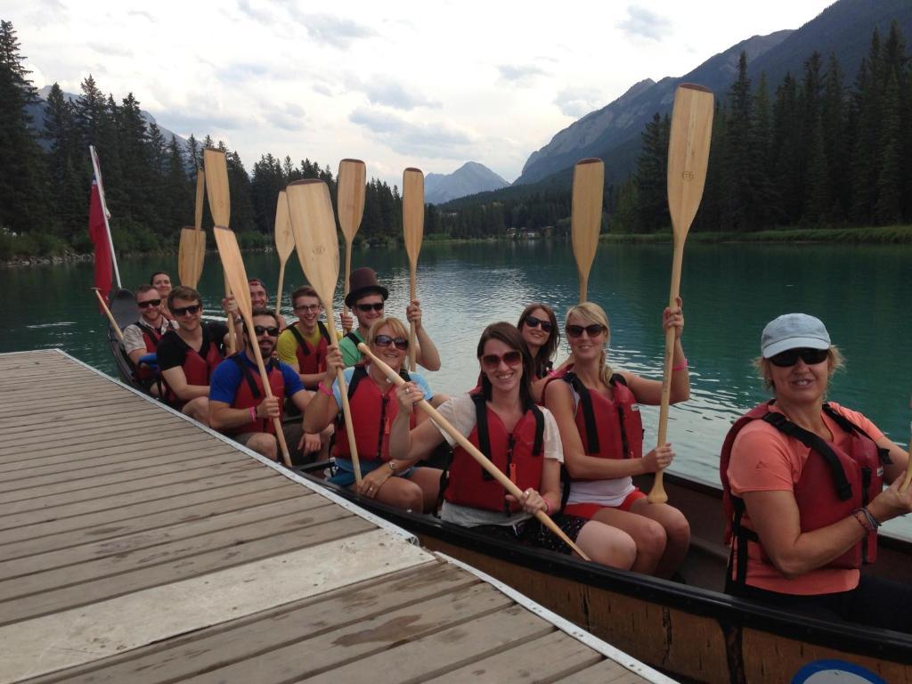 Ywca Banff Hotel Kültér fotó